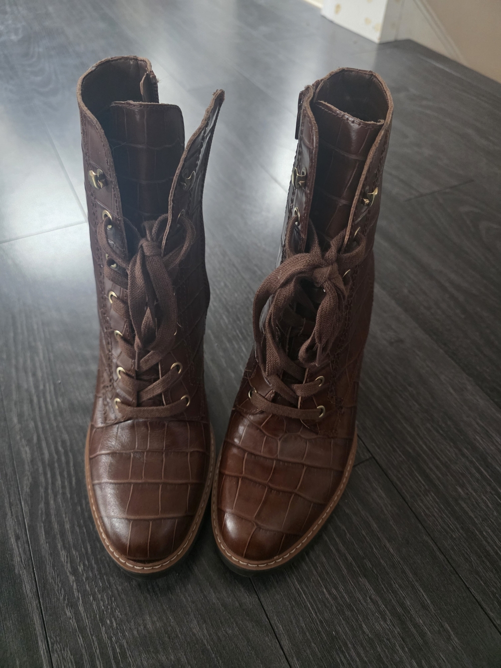 Naturalizer Brown Croc-Embossed Lace-Up Women's Boots